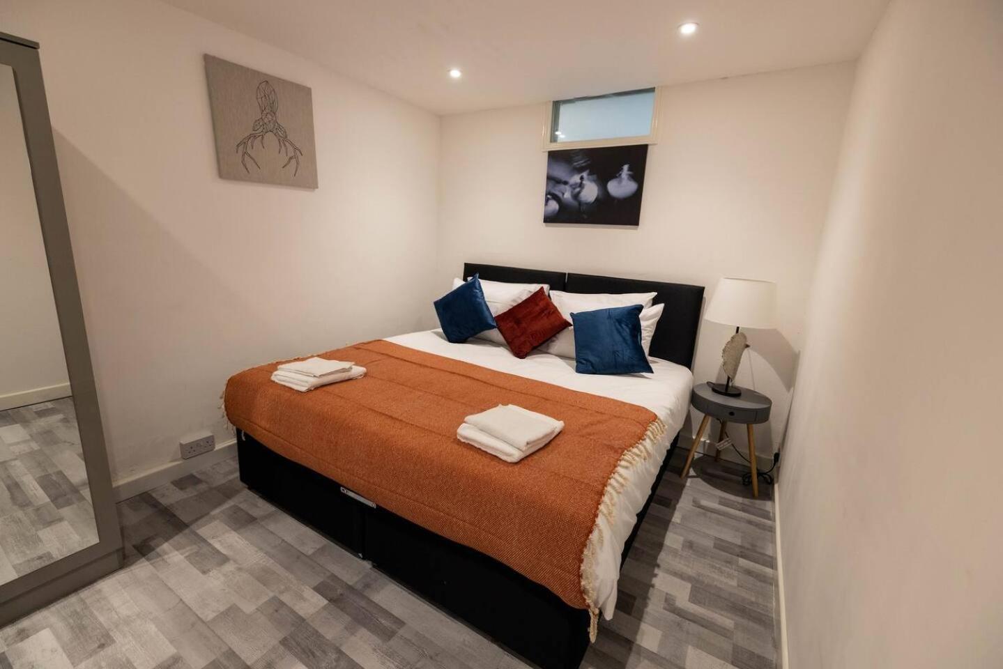 3 Bedroomflat-Free Parking-Wifi-Parking-8People London Exterior foto