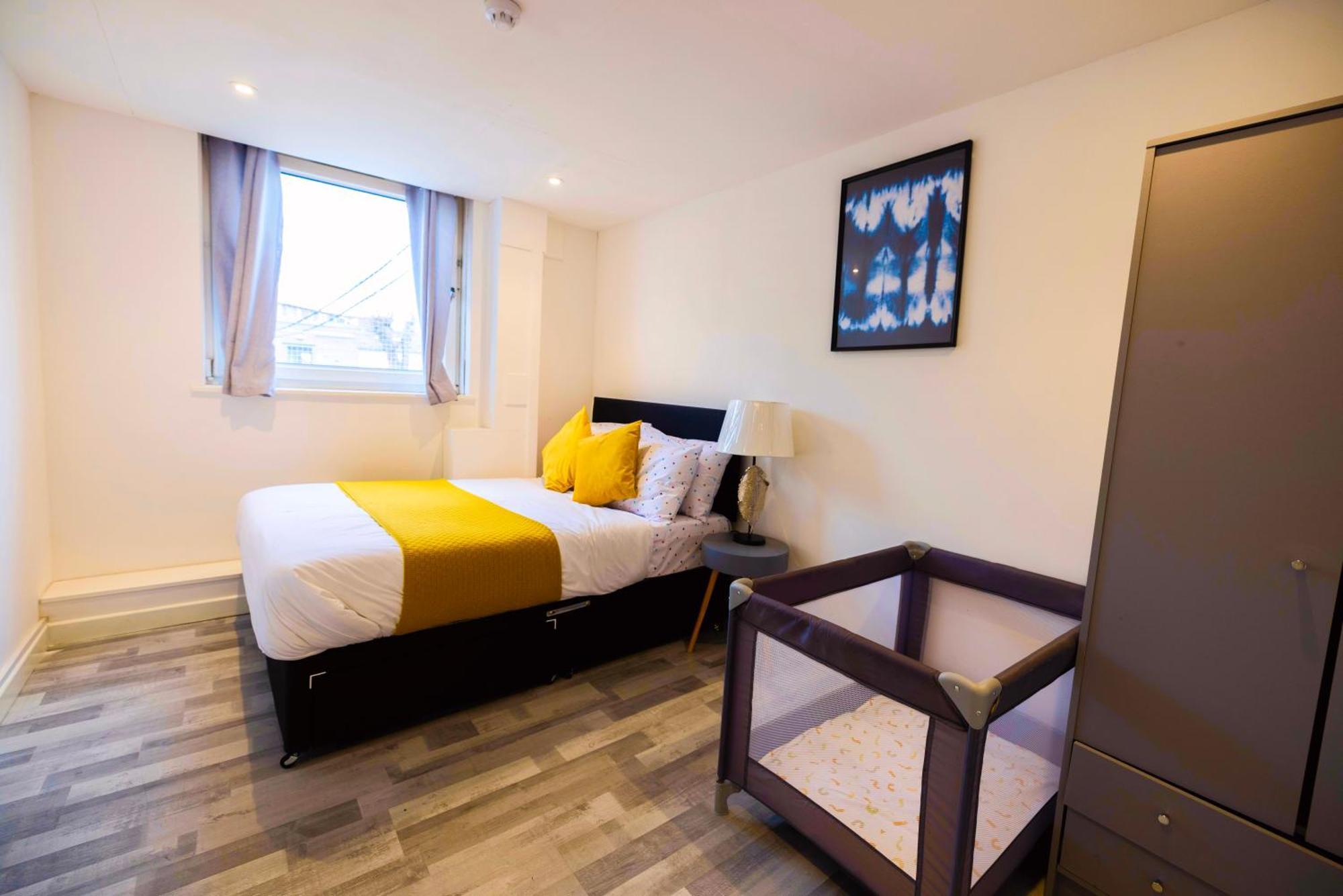 3 Bedroomflat-Free Parking-Wifi-Parking-8People London Exterior foto